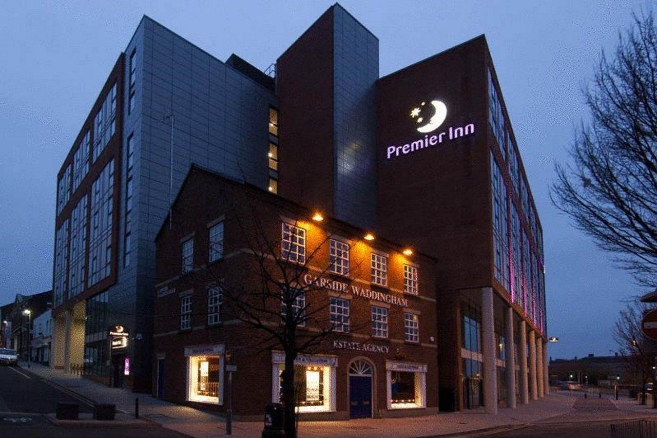 Premier Inn Preston Central Bagian luar foto